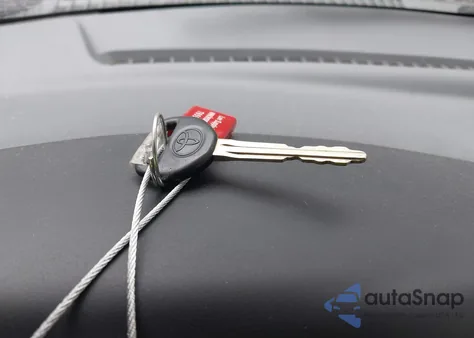 1997 Toyota Rav4 from USA, damaged, VIN JT3HP10V2V7047145